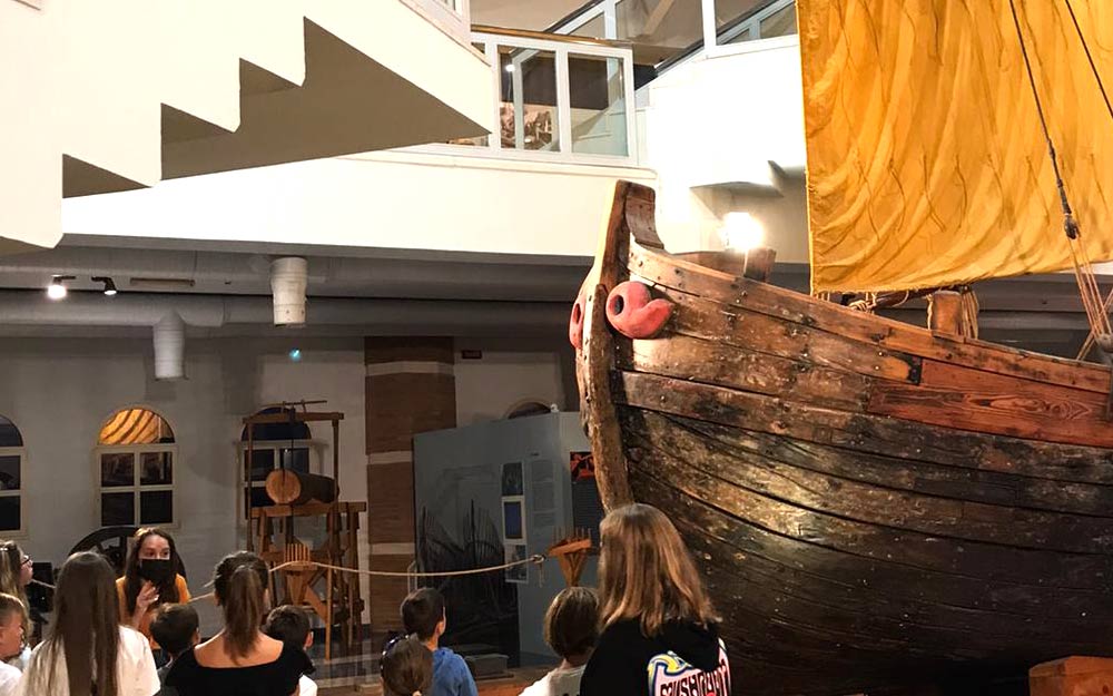 Immagine visita guidata sezione a terra museo della marineria - Visit Cesenatico